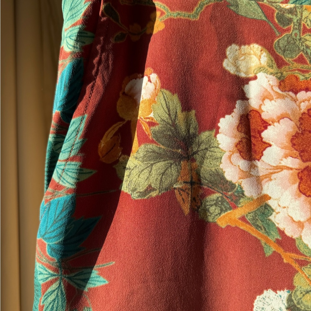 CHICOS—Rust Floral Wide-Leg Pants with Teal & Cream Blooms - Picture 3 of 8